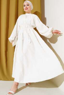 Bel Lastikli Püskül Detaylı Elbise Ekru 