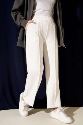 Bel Lastikli Scuba Cepli Pantolon Beyaz - Pantolon