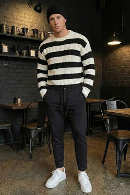 Bel Lastikli Slim Fit Erkek Pantolon Siyah - Yeni Erkek Giyim