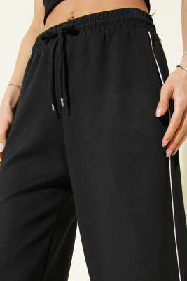 Bel Lastikli Yan Biyeli Loyşa Pantolon Siyah - Kadın Giyim Modelleri