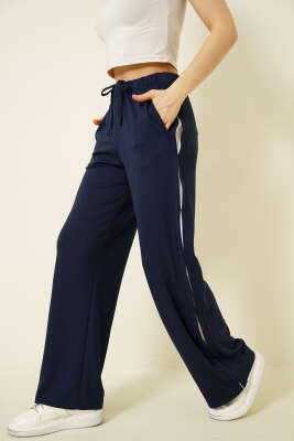 Bel Lastikli Yan Detaylı Loyşa Pantolon Lacivert - HELLIE
