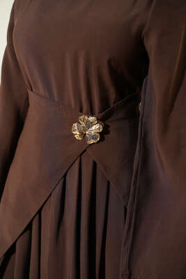 Bel Parça Detaylı Tensel Elbise Kahve - Elbise