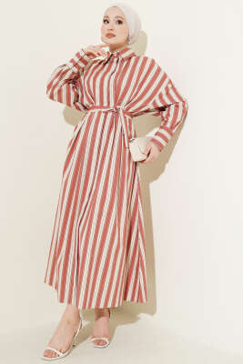 Bel Pensli DÜğmeli Dik Çizgili Elbise Kiremit - TABA