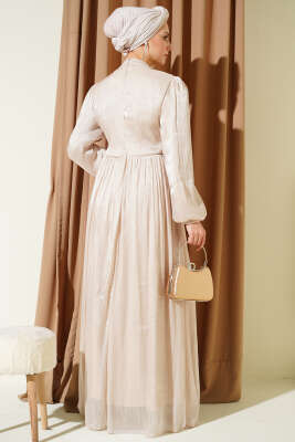 Bel Şerit Taşlı Büzgülü Abiye Elbise Bej - Elbise