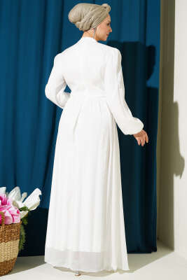 Bel Şerit Taşlı Büzgülü Abiye Elbise Beyaz - Elbise