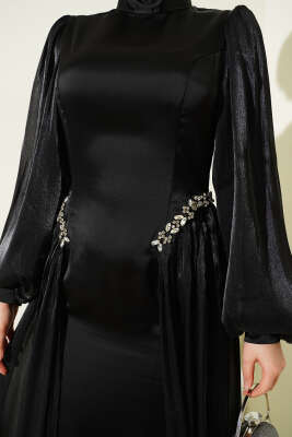 Bel Taşlı Pelerinli Abiye Elbise Siyah - Elbise