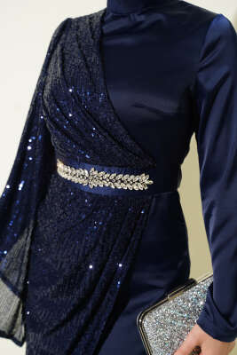 Bel Taşlı Pul Payet Detaylı Abiye Elbise Lacivert - Elbise