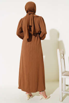 Bel Tünelli Bebe Yaka Elbise Kahve - Tesettür Elbise