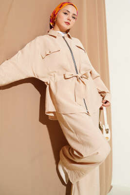 Bel Tünelli Çift Cepli İkili Takım Bej - İkili Takım