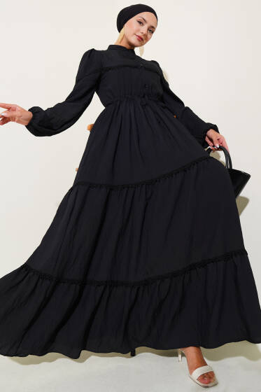 Bel Tünelli Dantel Detaylı Elbise Siyah - Elbise