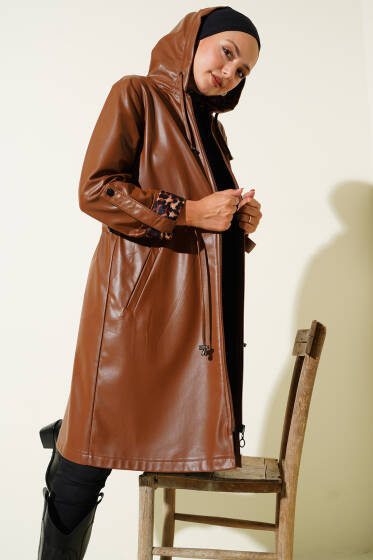 Bel Tünelli Kapüşonlu Deri Trençkot Taba - Trençkot