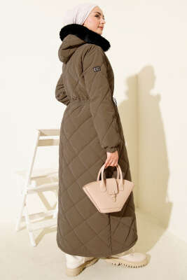 Bel Tünelli Kapüşonlu Kapitone Mont Kahve - Mont