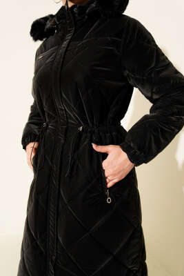 Bel Tünelli Kapüşonlu Kapitone Mont Siyah - Mont