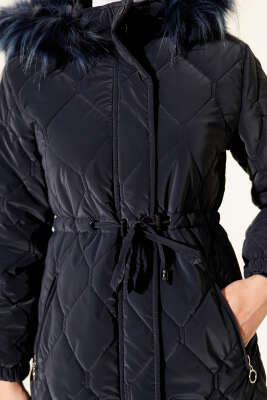 Bel Tünelli Kapüşonlu Kapitone Şişme Mont Lacivert - Mont