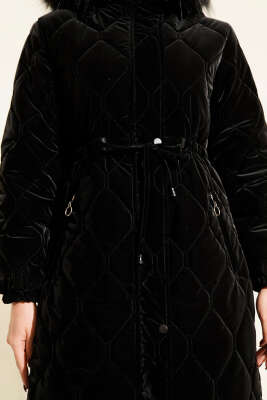 Bel Tünelli Kapüşonlu Kapitone Şişme Mont Siyah - Mont