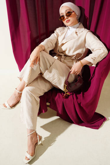 Bel Tünelli Kruvaze Yaka İkili Takım Bej - İkili Takım