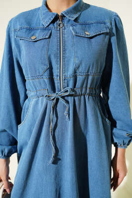 Bel Tünelli Yaka Fermuarlı Kot Elbise Açık Mavi - Elbise