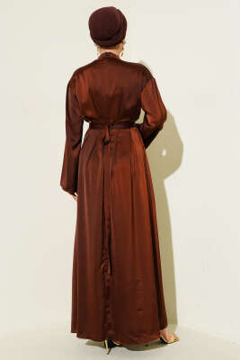 Beli Aksesuarlı Bağlamalı Abiye Elbise Kahve - Elbise