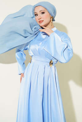 Beli Aksesuarlı Bağlamalı Abiye Elbise Mavi - Elbise