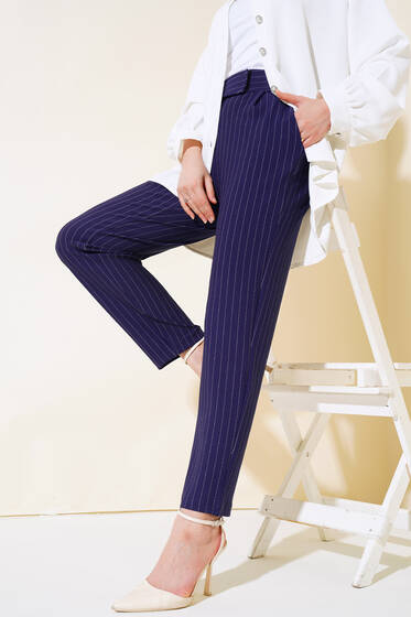 Beli Cırtlı Çizgili Pantolon Lacivert - Pantolon