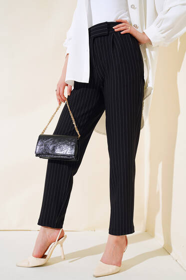 Beli Cırtlı Çizgili Pantolon Siyah - Pantolon