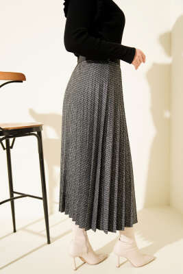 Beli Kemerli Lastikli Pileli Etek Siyah - Etek