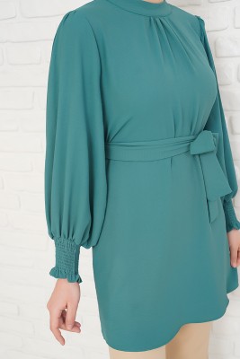 Beli Kuşaklı Kol Ucu Lastikli Zümrüt Tunik - Tunik