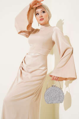 Beli Kuyruklu Saten Abiye Elbise Bej - Tesettür Elbise