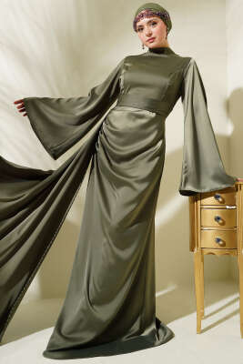 Beli Kuyruklu Saten Abiye Elbise Haki 