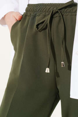 Beli Lastikli Dar Paça Pantolon Haki - Yeni Tesettür Giyim