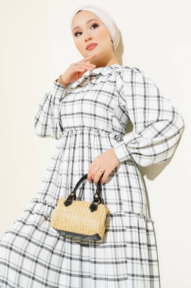 Beli Lastikli Kare Çizgili Elbise Siyah - Elbise