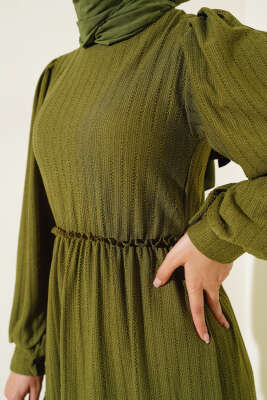 Beli Lastikli Kat Kat Elbise Haki - Tesettür Elbise