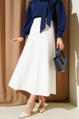 Beli Lastikli Kloş Basic Etek Beyaz