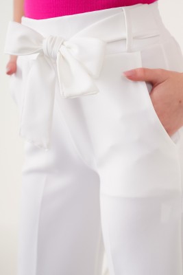 Beli Lastikli Kuşak Bağlamalı Beyaz Pantolon - Thumbnail