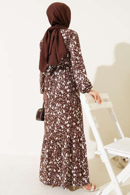 Beli Lastikli Kuşaklı Desenli Bürümcük Elbise Kahve - Tesettür Elbise