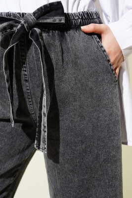 Beli Lastikli Kuşaklı Kot Pantolon Füme - Tek Kalanlar