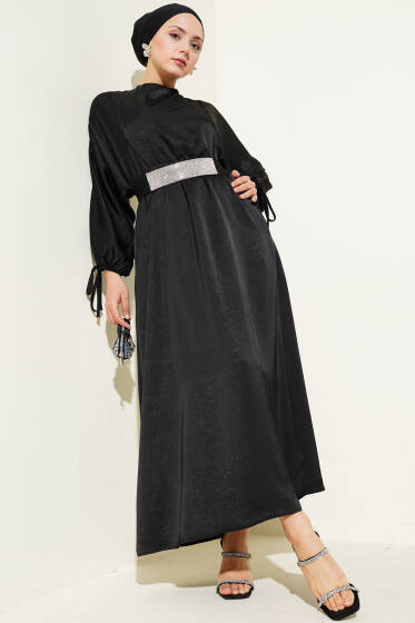 Beli Lastikli Yarasa Kol Saten Elbise Siyah - Elbise