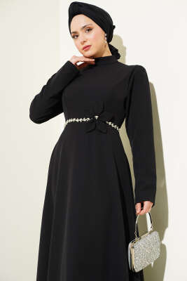 Beli Taşlı Çiçekli Elbise Siyah - Tesettür Elbise