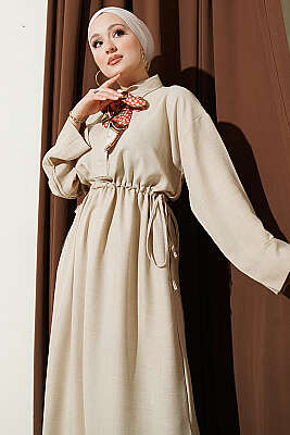 Beli Tünelli Bağlamalı Fularlı Elbise Bej - Elbise