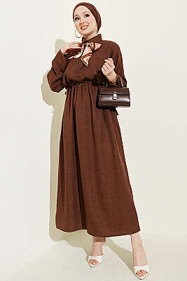 Beli Tünelli Bağlamalı Fularlı Elbise Kahve - HATUN