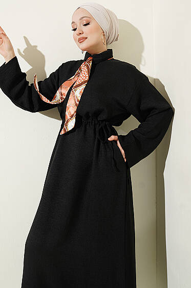 Beli Tünelli Bağlamalı Fularlı Elbise Siyah - Elbise