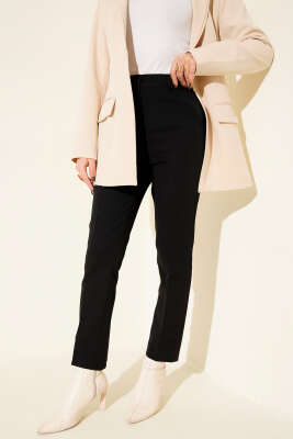 Beli Yarım Lastikli Kumaş Pantolon Siyah - Pantolon