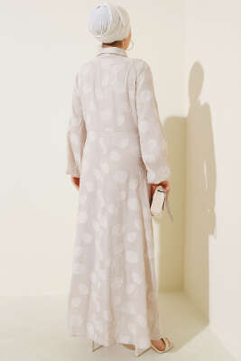 Benekli Yarım Düğmeli Elbise Bej - Tesettür Elbise