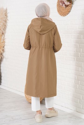 Bileği Çizgili Kapüşonlu Taba Trençkot - Trençkot