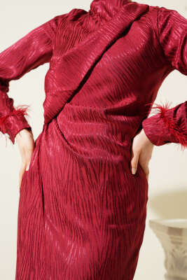 Bileği Tül Detaylı Jakar Elbise Bordo - Tesettür Elbise