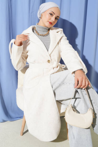 Bilek Apoletli Kuşaklı Tay Tüyü Kaban Bej - Kaban