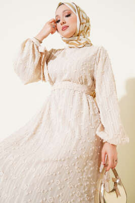 Bilek Bağcıklı Volanlı Elbise Bej - Tesettür Elbise