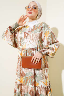 Bilek Gipeli Yaprak Desenli Elbise Kahve - Tesettür Elbise