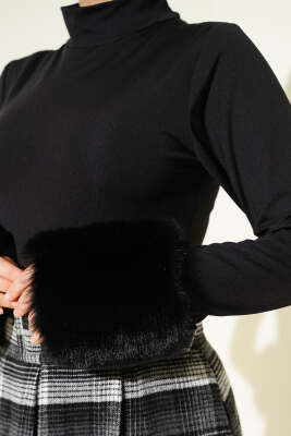 Bilek Kürklü Çıtçıtlı Body Siyah - Yılın Fırsatı