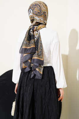 Bilek Lastikli Çapraz Büzgülü Bluz Ekru - Yılın Fırsatı 